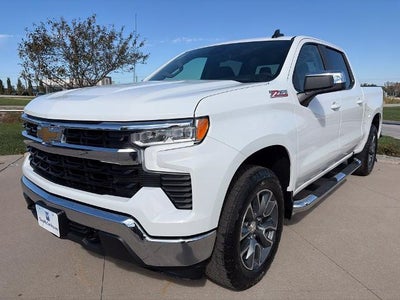 2026 Chevrolet Silverado 1500 Crew Cab Short Box 4-Wheel Drive LT 1LT