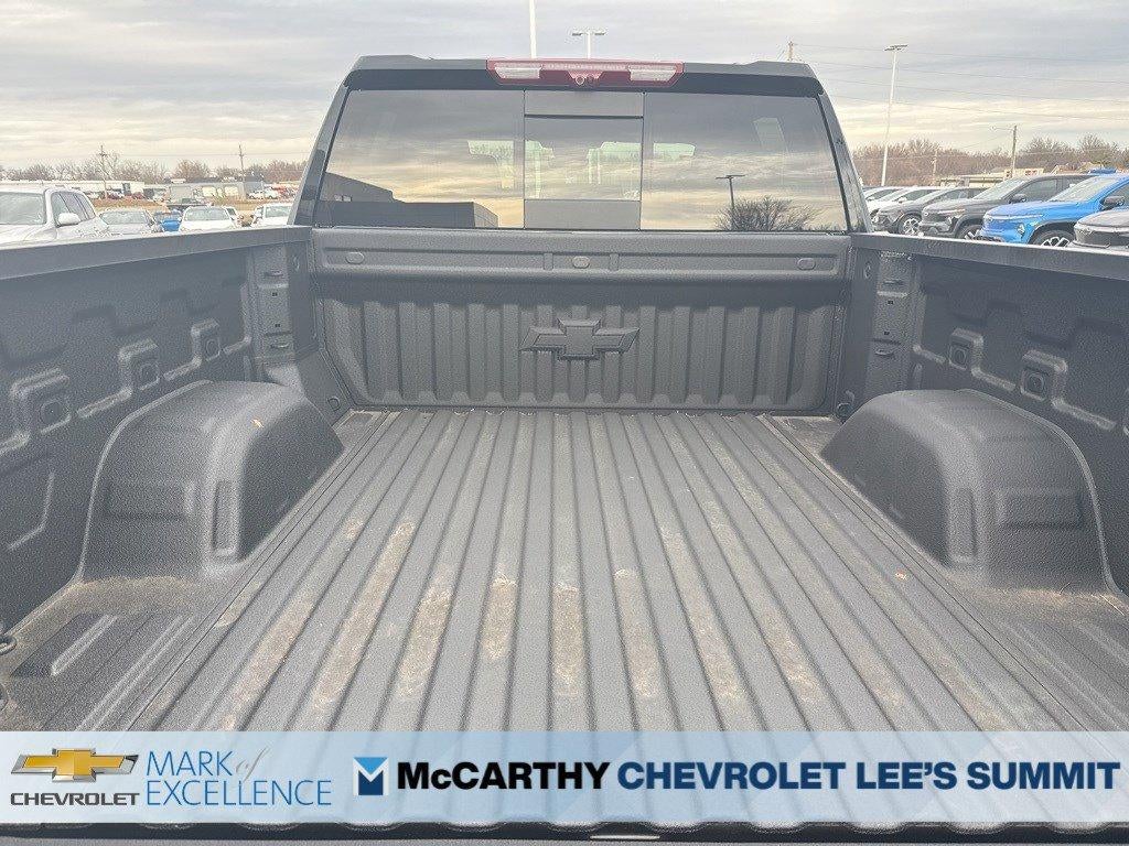 2026 Chevrolet Silverado 1500 Crew Cab Short Box 4-Wheel Drive High Country