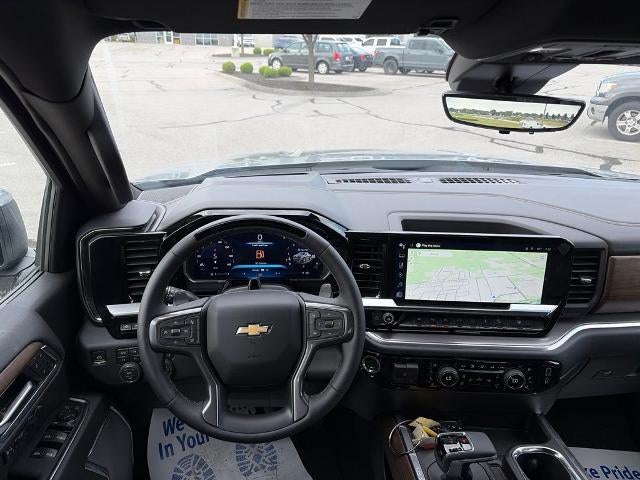 2026 Chevrolet Silverado 1500 Crew Cab Short Box 4-Wheel Drive High Country