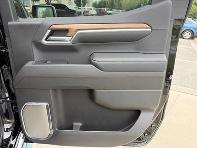 2026 Chevrolet Silverado 1500 Crew Cab Short Box 4-Wheel Drive High Country