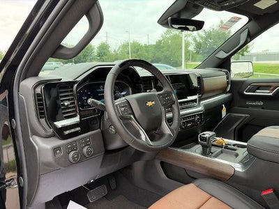 2026 Chevrolet Silverado 1500 Crew Cab Short Box 4-Wheel Drive High Country