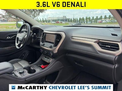 2023 GMC Acadia Denali