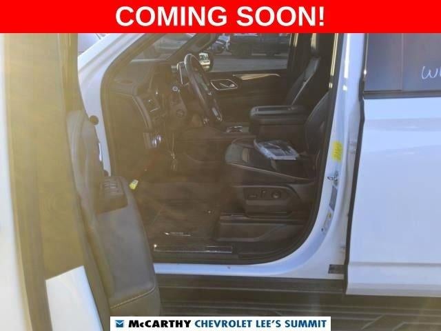 2022 GMC Yukon XL AT4