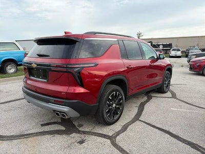 2024 Chevrolet Traverse LT