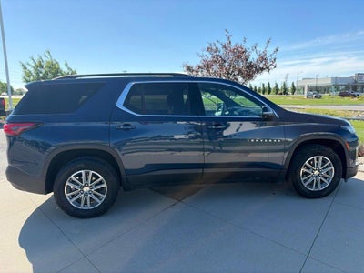 2022 Chevrolet Traverse LT Cloth