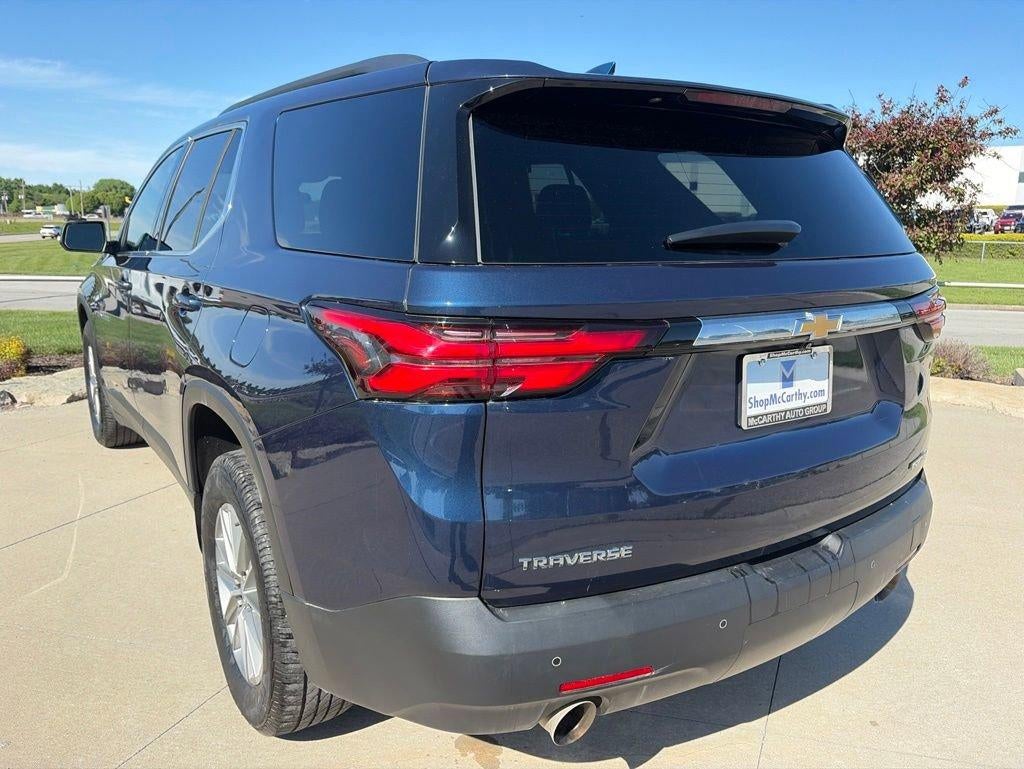 2022 Chevrolet Traverse LT Cloth