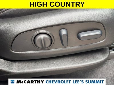 2023 Chevrolet Traverse High Country