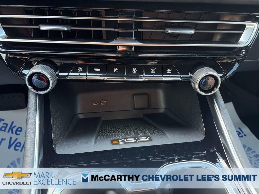 2026 Chevrolet Traverse LT w/2LT