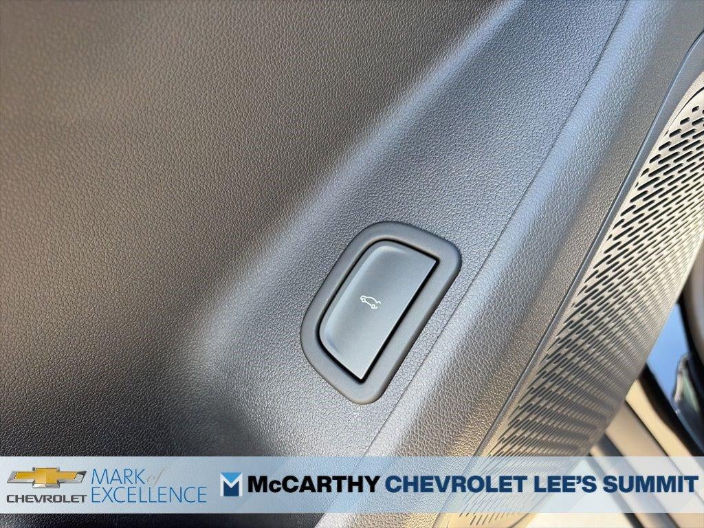 2026 Chevrolet Traverse LT w/2LT