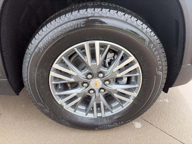 2027 Chevrolet Traverse LT w/2LT
