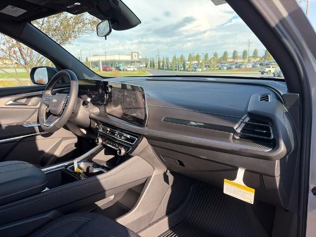 2027 Chevrolet Traverse LT w/2LT