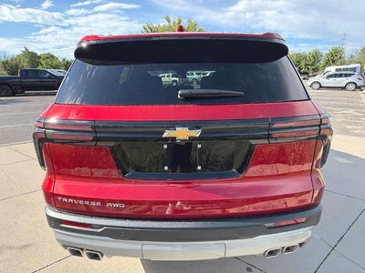 2027 Chevrolet Traverse LT w/2LT