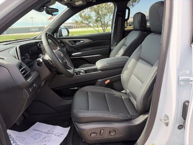 2027 Chevrolet Traverse LT w/2LT