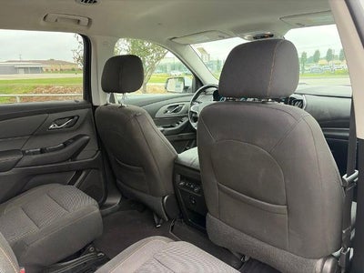 2018 Chevrolet Traverse LT Cloth