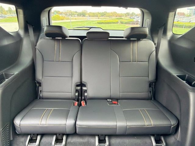 2027 Chevrolet Traverse High Country w/2LZ