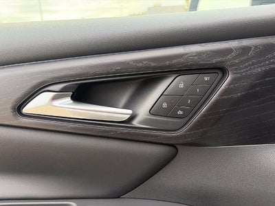 2027 Chevrolet Traverse High Country w/2LZ