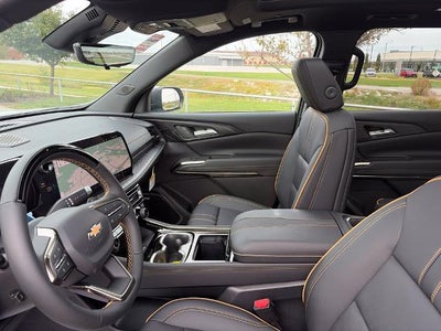 2027 Chevrolet Traverse High Country w/2LZ