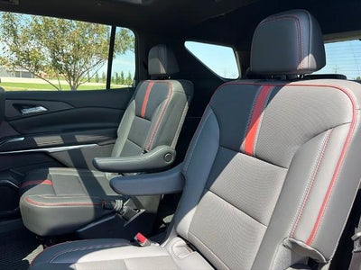 2027 Chevrolet Traverse RS w/2RS