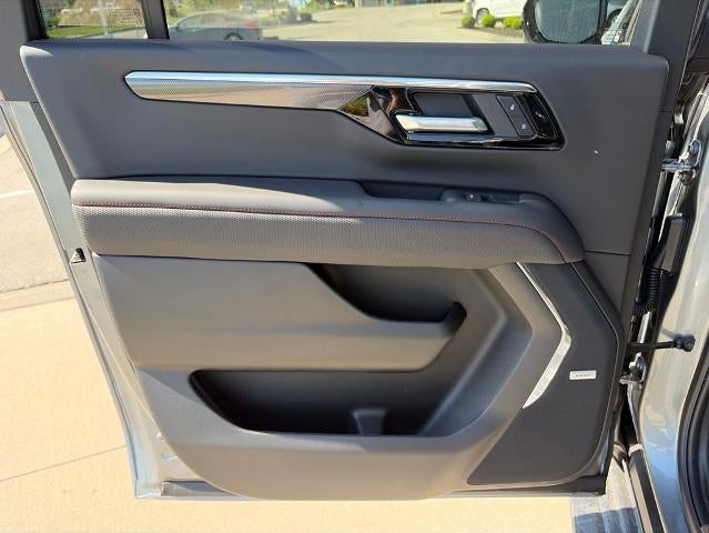 2026 Chevrolet Suburban 4WD RST