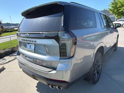 2026 Chevrolet Suburban 4WD RST