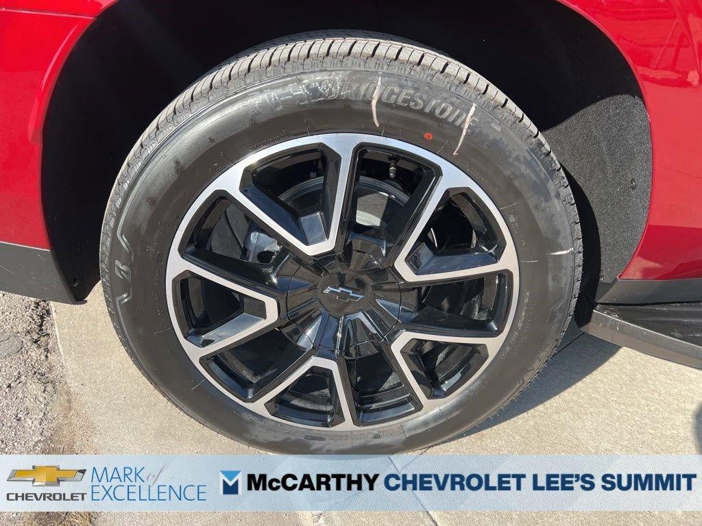 2026 Chevrolet Suburban 4WD RST