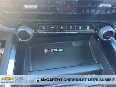 2026 Chevrolet Suburban 4WD Premier