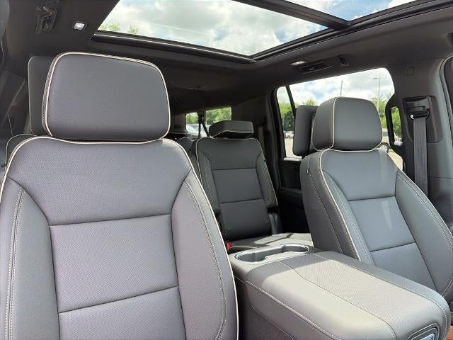 2026 Chevrolet Suburban 4WD Premier