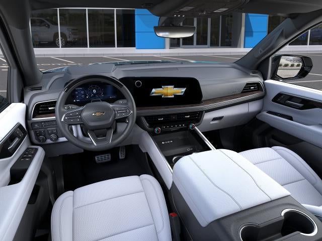 2025 Chevrolet Suburban 4WD Premier