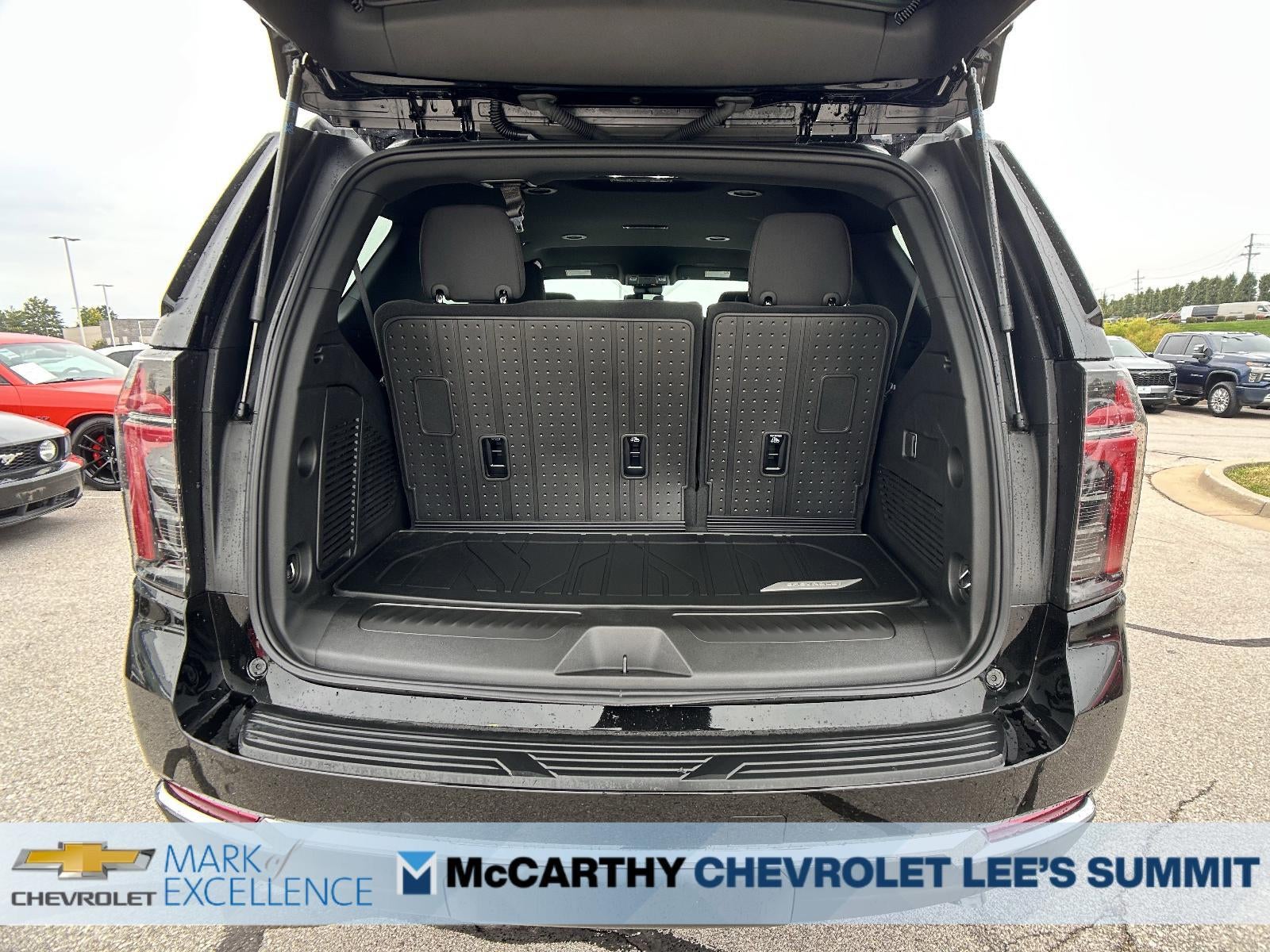 2025 Chevrolet Tahoe 4WD LS