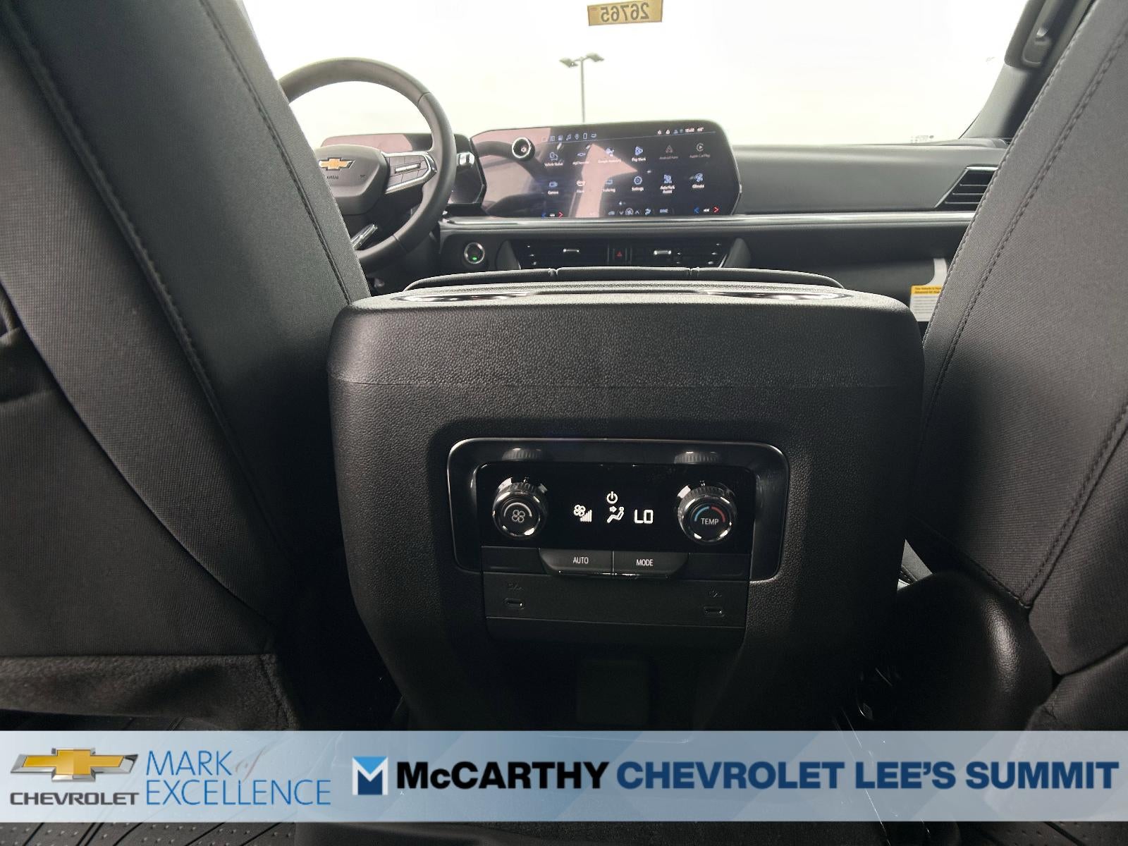 2025 Chevrolet Tahoe 4WD LS