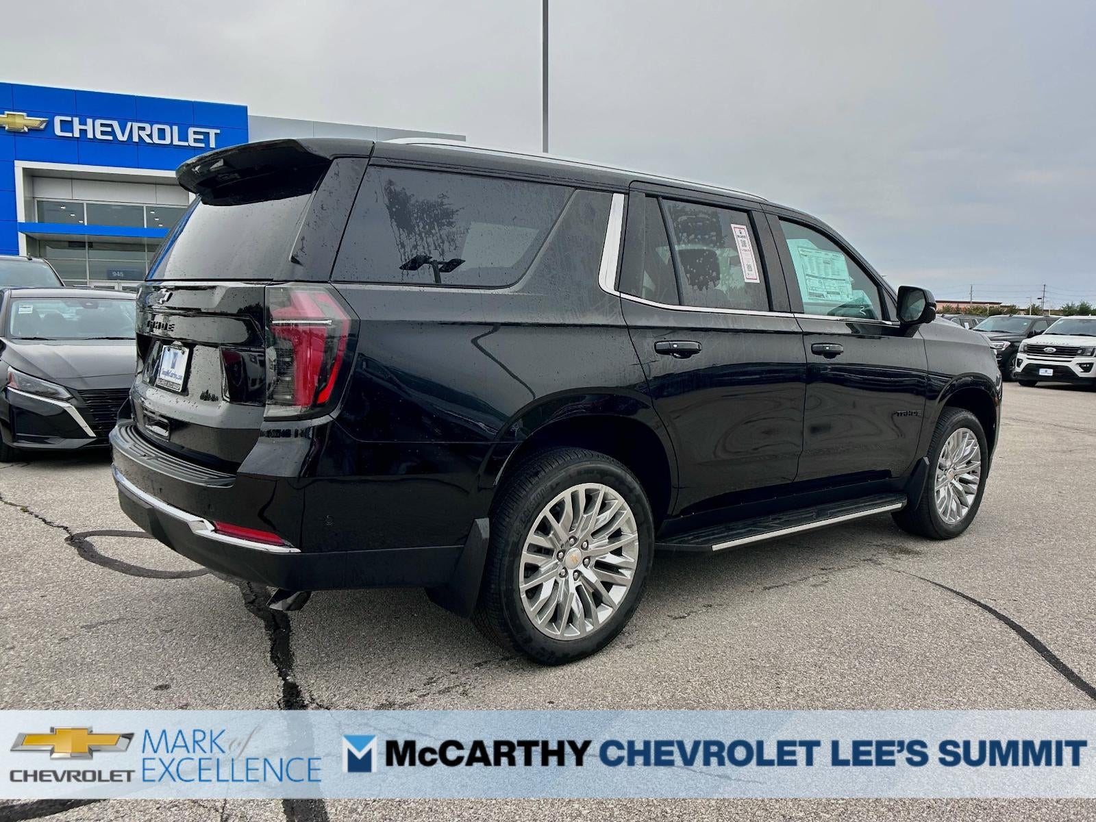 2025 Chevrolet Tahoe 4WD LS