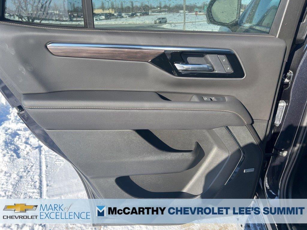 2025 Chevrolet Tahoe 4WD Premier