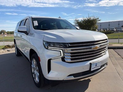 2023 Chevrolet Suburban High Country