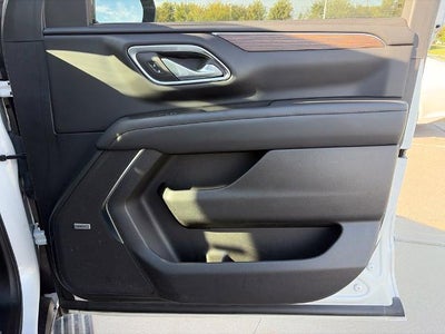 2023 Chevrolet Suburban High Country