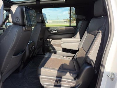 2023 Chevrolet Suburban High Country