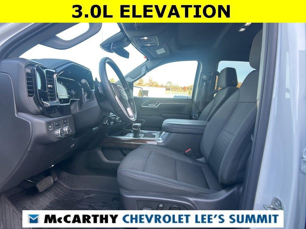 2025 GMC Sierra 1500 Elevation