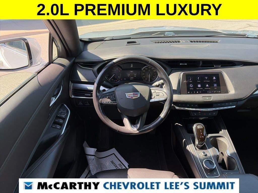 2021 Cadillac XT4 Premium Luxury