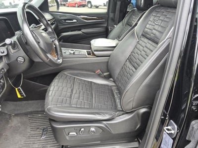 2023 Cadillac Escalade 4WD Sport Platinum