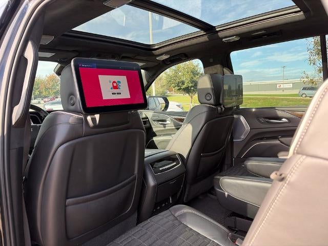 2023 Cadillac Escalade 4WD Sport Platinum