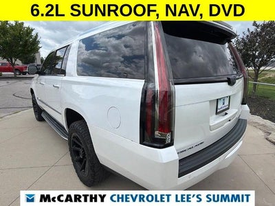2016 Cadillac Escalade ESV Luxury Collection