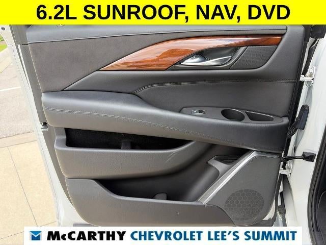 2016 Cadillac Escalade ESV Luxury Collection