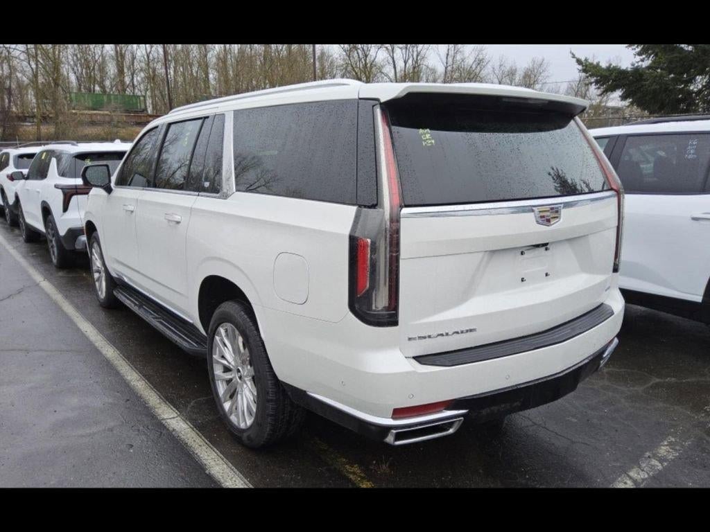 2022 Cadillac Escalade ESV Premium Luxury