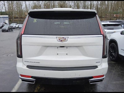 2022 Cadillac Escalade ESV Premium Luxury