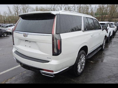 2022 Cadillac Escalade ESV Premium Luxury