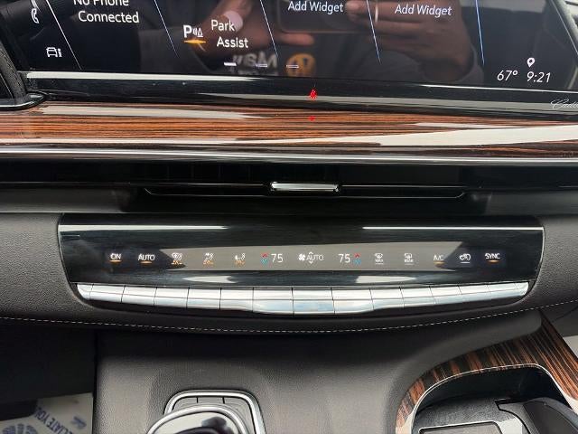 2023 Cadillac Escalade ESV 4WD Premium Luxury