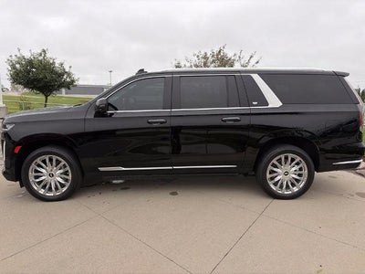 2023 Cadillac Escalade ESV 4WD Premium Luxury