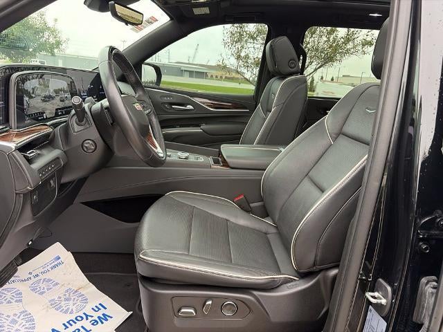 2023 Cadillac Escalade ESV 4WD Premium Luxury