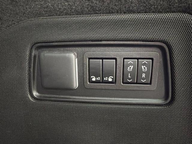 2023 Cadillac Escalade ESV 4WD Premium Luxury