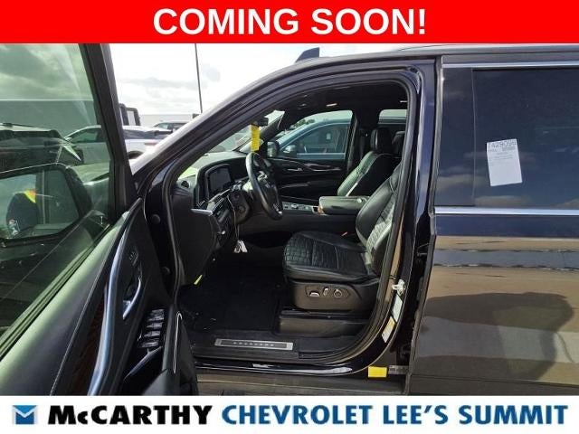 2022 Cadillac Escalade ESV Premium Luxury Platinum