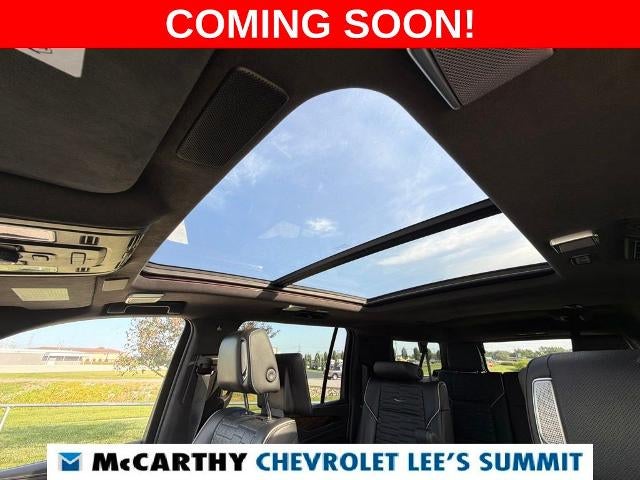 2023 Cadillac Escalade ESV Sport Platinum